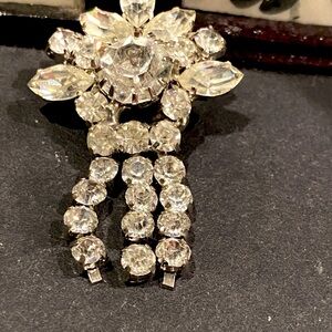 Elegant Silver Tone Crystal Brooch